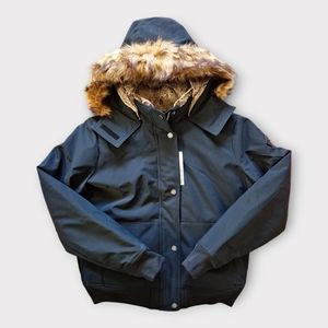 🆕️Hollister Women's All Weather Faux Fur-Lined Bomber Jacket